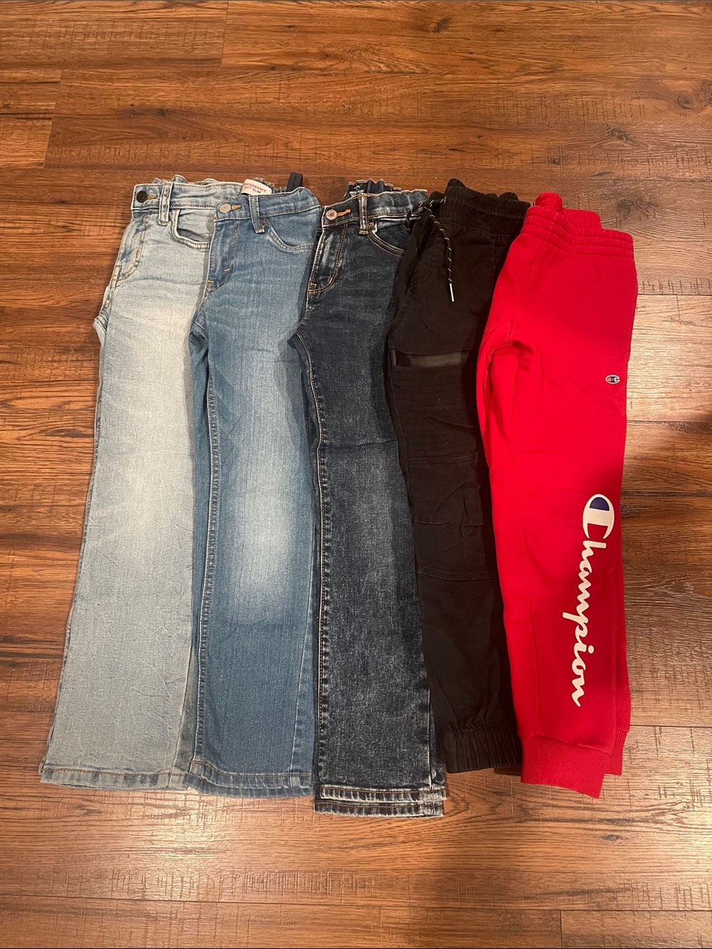 Boys size 8 jean and jogger bundle